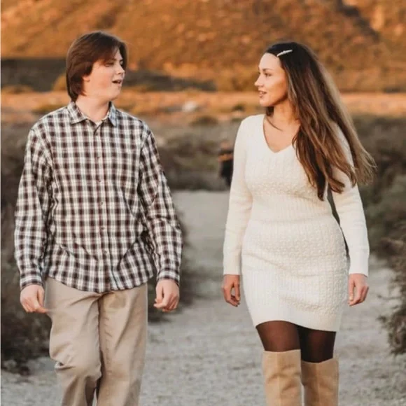 Venus Ivory Cable Knit Sweater Dress (Size L) - Picture 7 of 7